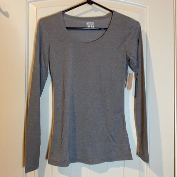 32 Degrees Tops - 32 Degrees Heat Base Layer Shirt NWT